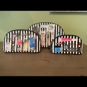 SALE! Stunning Henri Bendel Cosmetic Wedge Set